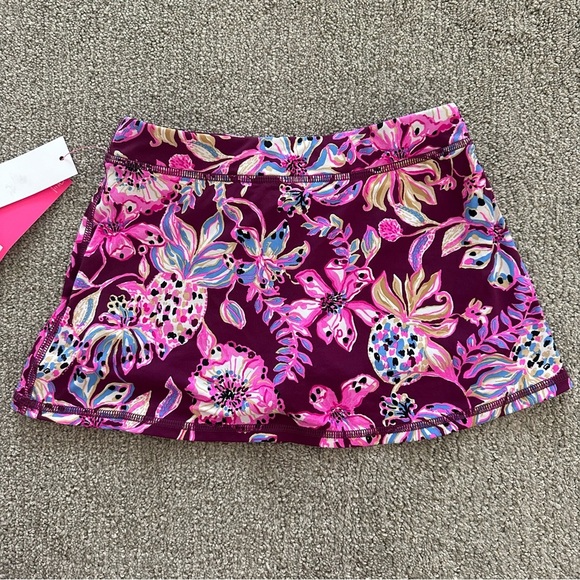 Lilly Pulitzer Mini Aila Skort Amarena Cherry Tropical With A Twist Size M Kids - Picture 5 of 7
